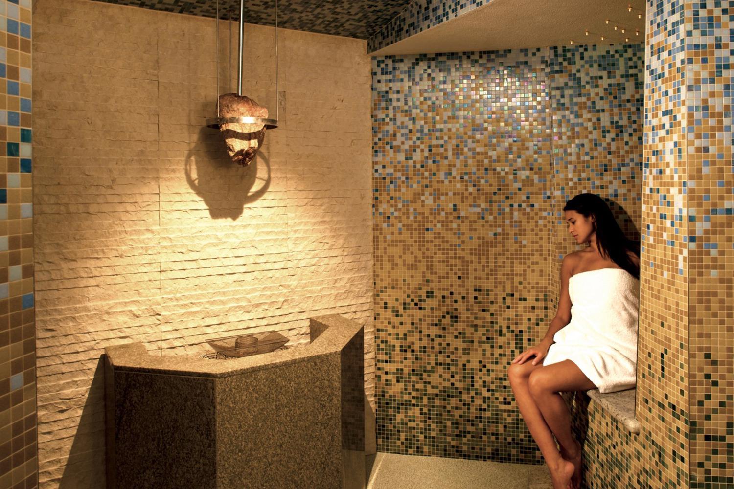 Wellness Services & Experiences Canyon Ranch spa + fitness Las Vegas