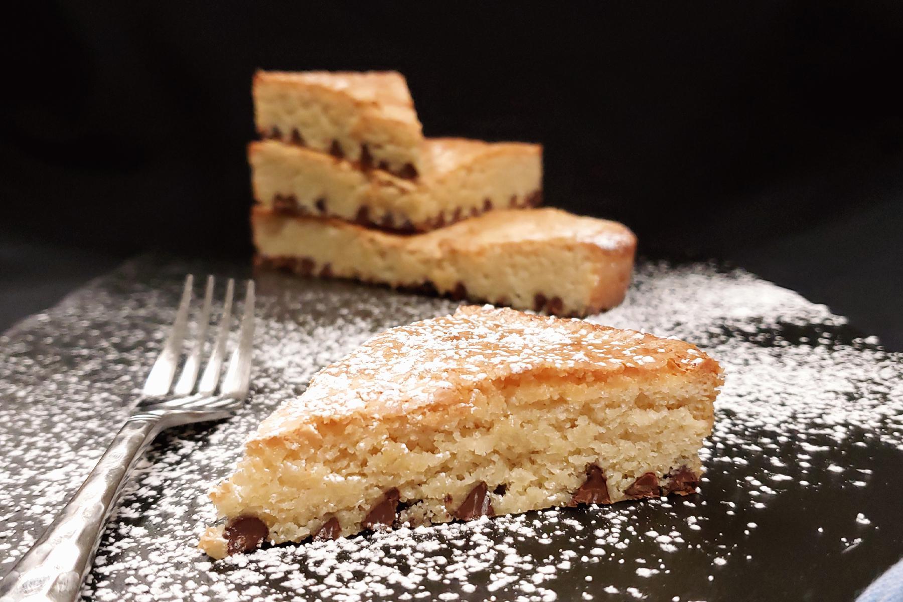 Tahini Chocolate Chip Blondies Read & Be Well Canyon Ranch