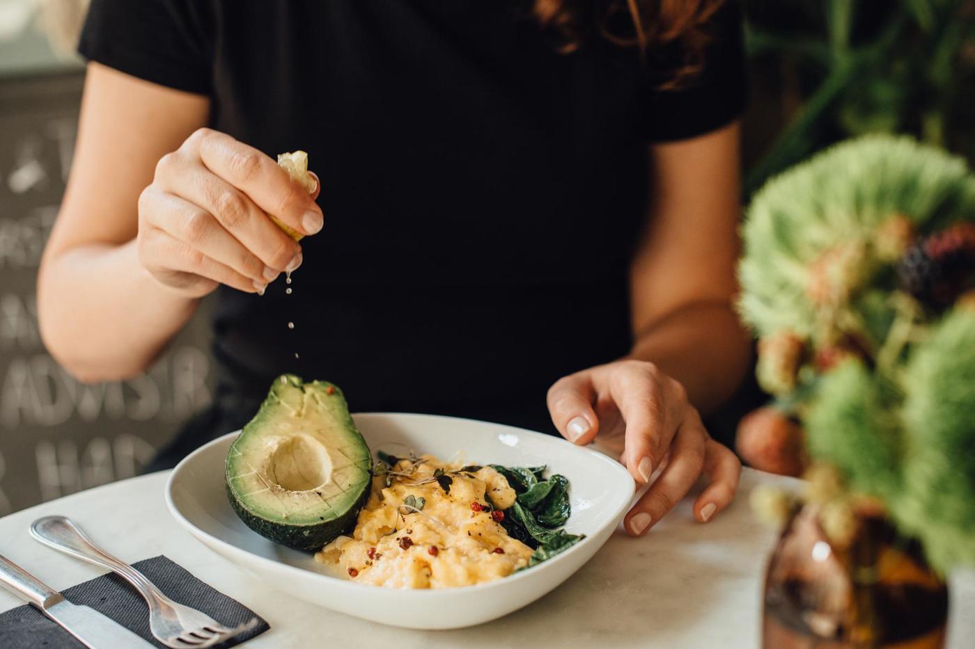 Healthy Eating Tips for Women Over 20 30 40 50 60