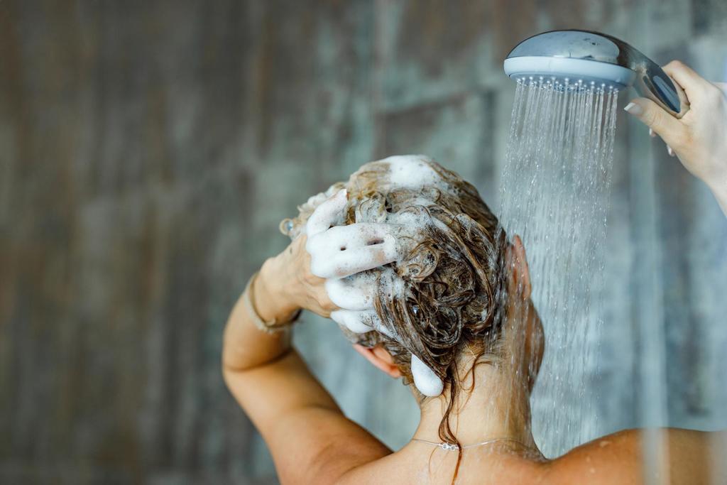 Developing a Healthy Shampoo Routine Read & Be Well Canyon Ranch