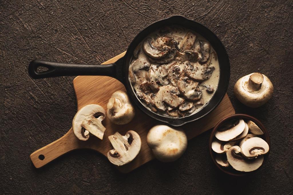 White Wine Cream Sauce with Sautéed Mushrooms | Read & Be Well | Canyon